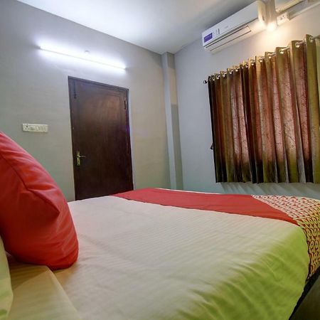 Oyo 30971 Gm Grande Otel Mudukarai Dış mekan fotoğraf